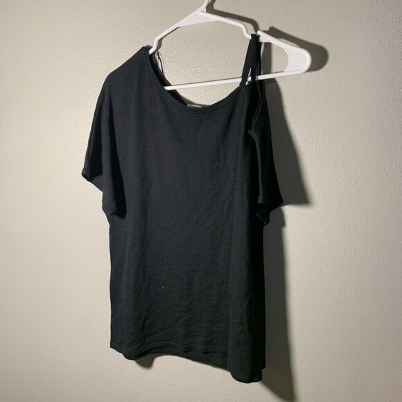 Kaileigh Jonesman One Shoulder Knit Top - Picture 1 of 5